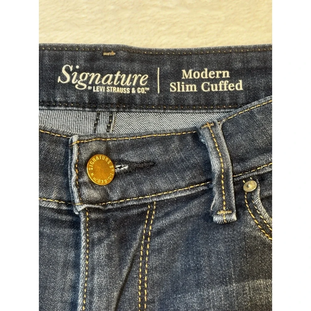 Levi's Signature Jeans Women's Modern Slim Cuffed Jeans Blue 34" (14/16) - Picture 3 of 9